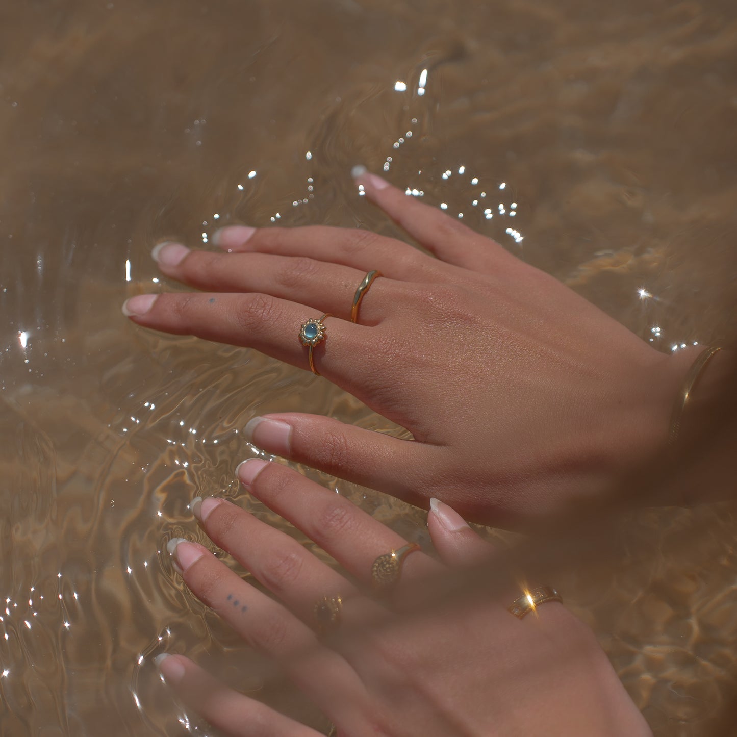 Flow of The Sun Ring