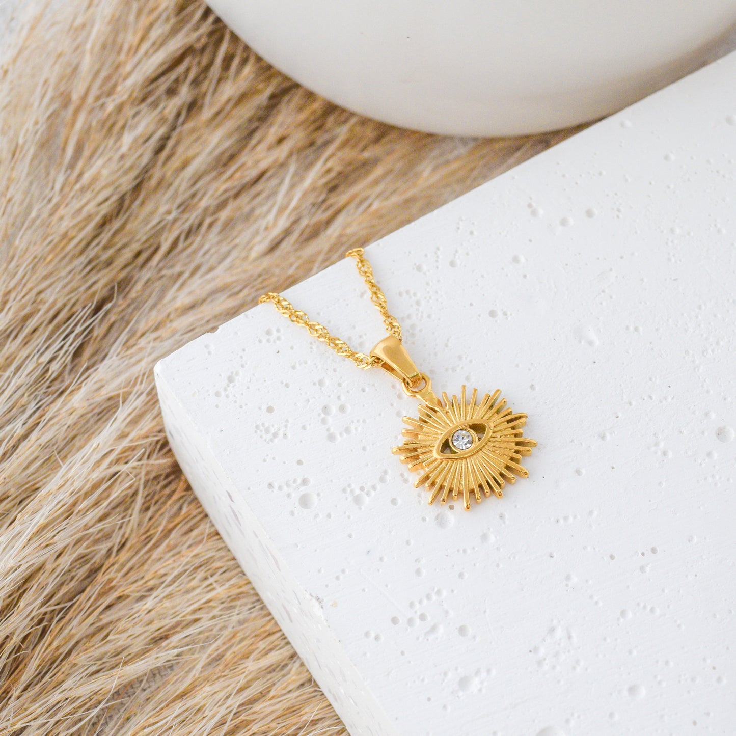 Ruler of The Sahara Necklace