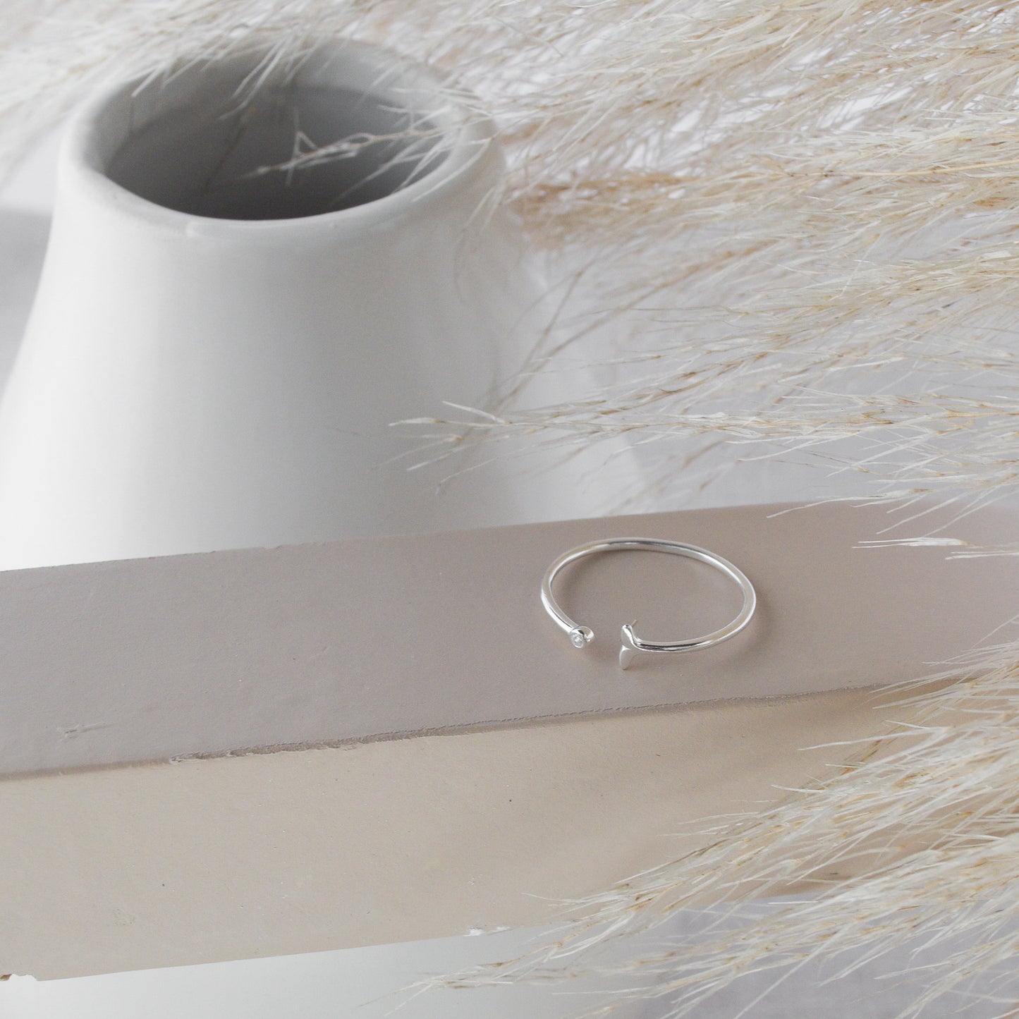 Minimalist Whale Tail Ring